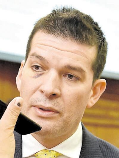 Sergio Godoy (ANR-HC), presidente de la Comisión de Legislación y Codificación, explicó las modificaciones a la ley.