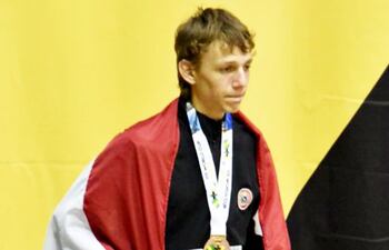 paraguayo-elias-monteggia-se-colgo-la-medalla-de-oro-en-lucha-juvenil-en-australia--231405000000-1760056.jpg