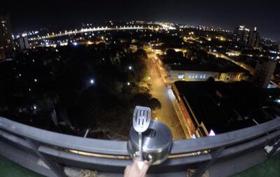 Foto tomada desde un edificio de Asunción por un ciudadano que se adhirió al apoyo a quienes luchan contra el covid-19.