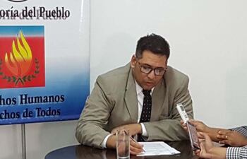 el-defensor-del-pueblo-miguel-godoy-recibio-la-denuncia-de-la-muerte-del-interno-y-abrio-investigacion--202442000000-1692245.jpg