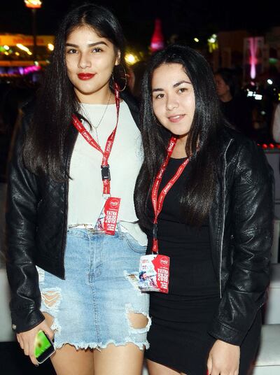 Natalia Vega y María López.