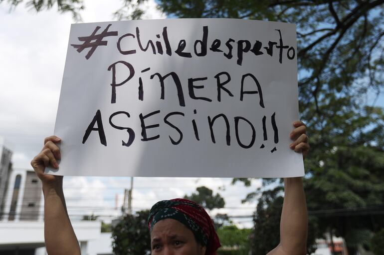 Manifestación contra Piñera.