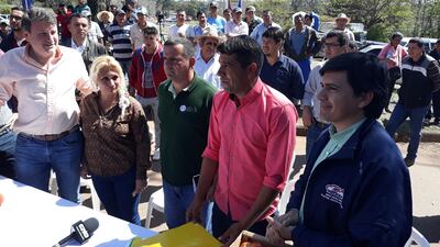 Los tomateros aceptaron provisoriamente la propuesta del MAG para vender sus productos a G. 2.500 el kilo.