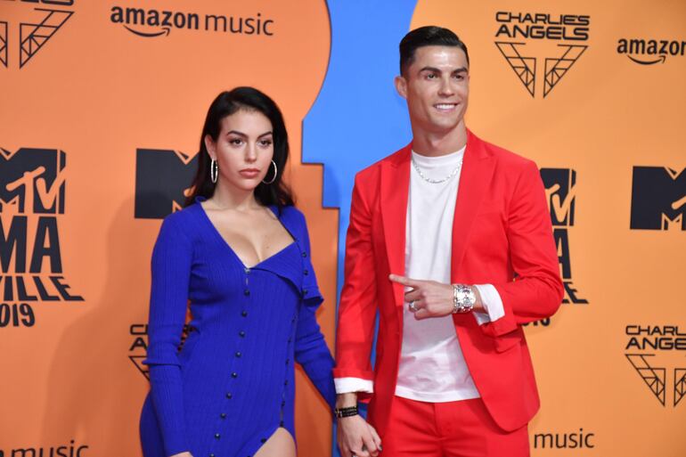 Eva y Ronaldo en la entrega de los premios MTV European Music Awards (EMA).