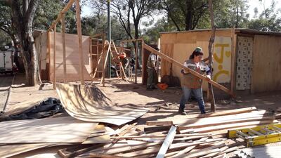 La salida es porque el río ya está muy por debajo de la crecida que obligó a los ribereños abandonar sus casas.