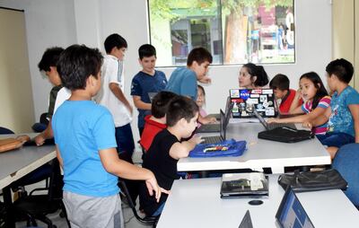Marian dicta cursos de programación creativa, nivel inicial e intermedio en el Centro Tecnológico Municipal. La joven se formó desde el 2° grado con el programa Una Computadora por Niño.