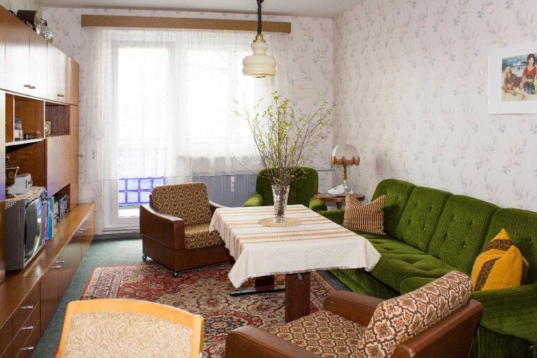 La Casa-Museo "Museumswohnung" muestra una vivienda de tres habitaciones y 61 metros cuadrados típica de la antigua RDA.