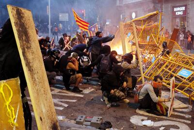 Los grupos ultranacionalistas más violentos actúan atizados por el discurso radical de los líderes separatistas.