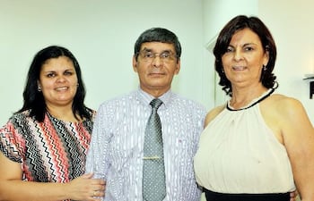 mirta-arce-de-patino-benito-arce-y-elena-de-arce--203417000000-558020.jpg