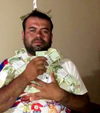 Captura de video en que Adalberto Deniz Ortiz alardea de una donación de G. 300 millones para su campaña electoral.