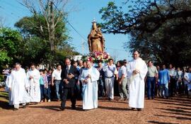 la-feligresia-catolica-acompano-las-actividades-por-la-natividad-de-la-virgen-maria--210727000000-1129515.jpg