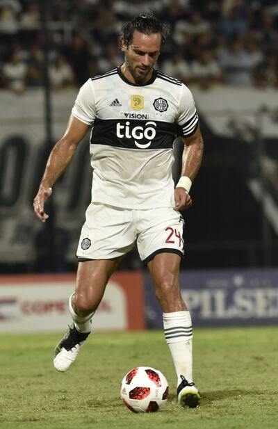 El capitán franjeado, Roque Santa Cruz, está con ganas de repetir su inspirada tarde del último clásico del año pasado.