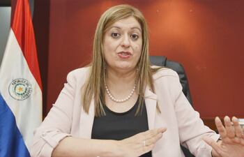 sandra-quinonez-astigarraga-fiscala-general-del-estado-defendio-su-gestion-en-el-caso-pablo-medina--224546000000-1690842.jpg