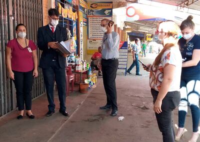 Operativo de clausura de consultorios odontológicos.