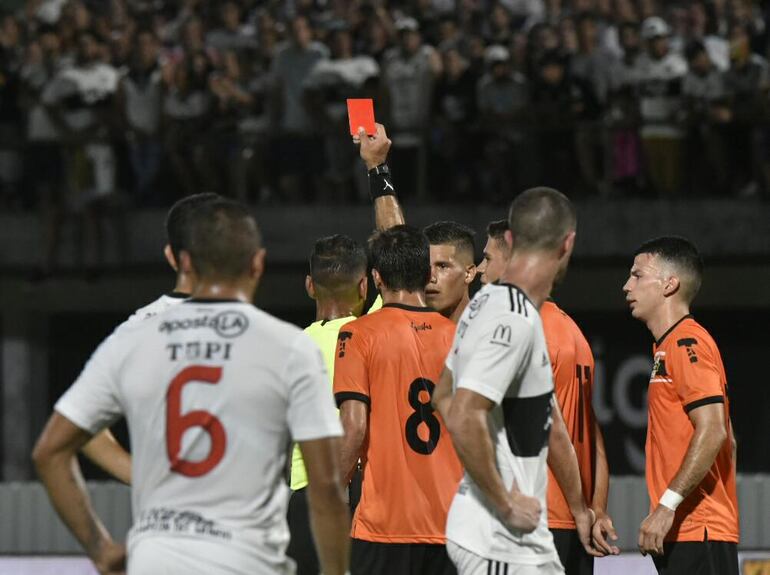 VAR, Torneo Apertura 2020, Árbitro.