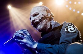 el-vocalista-de-slipknot-corey-taylor-durante-un-show--205903000000-1295094.jpg