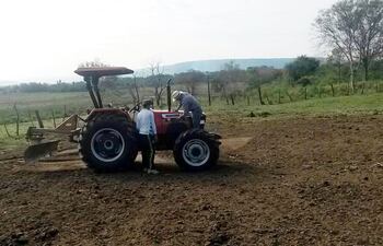 apenas-el-30-de-las-tierras-en-cuestion-servirian-para-agricultura-pues-hay-muchos-esterales-los-pobladores-se-dedican-en-su-mayoria-a-la-ganaderia-204126000000-1496449.jpg