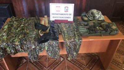 Elementos encontrados en poder del detenido.