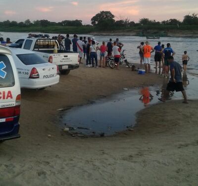 Encuentran el cuerpo del adolescente que  se ahogó en Itá Enramada.