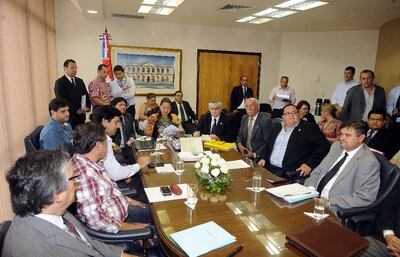 /pf/resources/images/abc-placeholder.png?d=2393