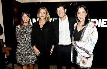 agustina-bosch-viviana-varas-alejo-quiroga-y-claudia-bobadilla-en-la-presentacion--205345000000-1815094.jpg