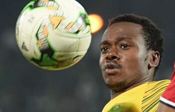 percy-tau-marco-dos-goles-para-sudafrica-ante-libia--224402000000-1816339.jpg