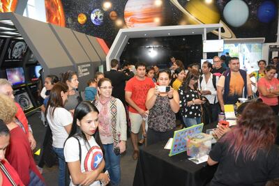 Homenaje a los 50 años del primer viaje del hombre a la luna.