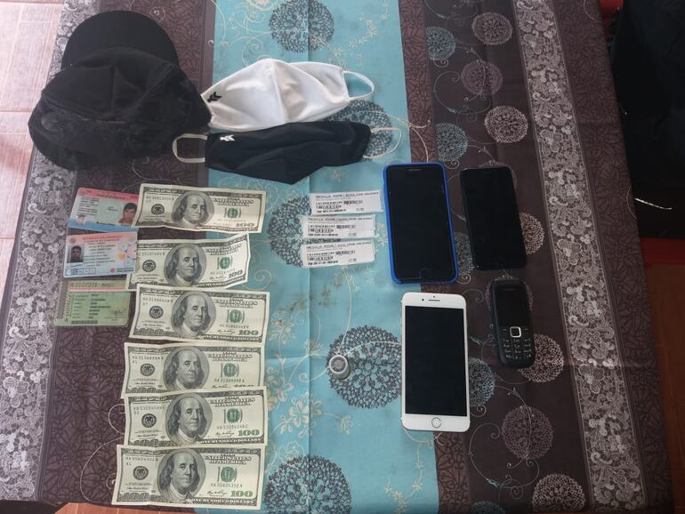 Las evidencias incautadas por los intervinientes.