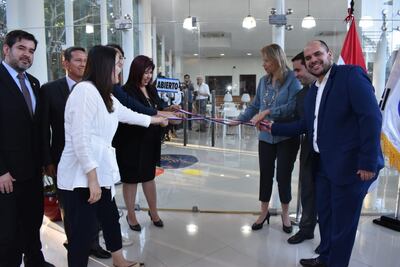 Inaugura espacio de oportunidades en la UNA.