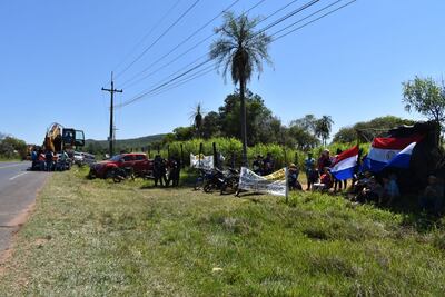 Vecinos impiden inicio de obras del MOPC.