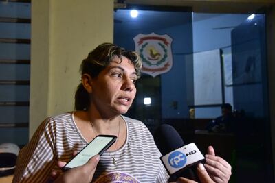 Miembros de la organización Basta de Impunidad denunciarán a agentes de la Comisaría 4ª Metropolitana por liberar a buscado por violencia contra su pareja.