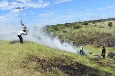 Quema de pastizales en Arroyos y Esteros.