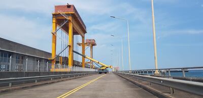 El paso volverá a abrirse a las 15:00 aproximadamente.