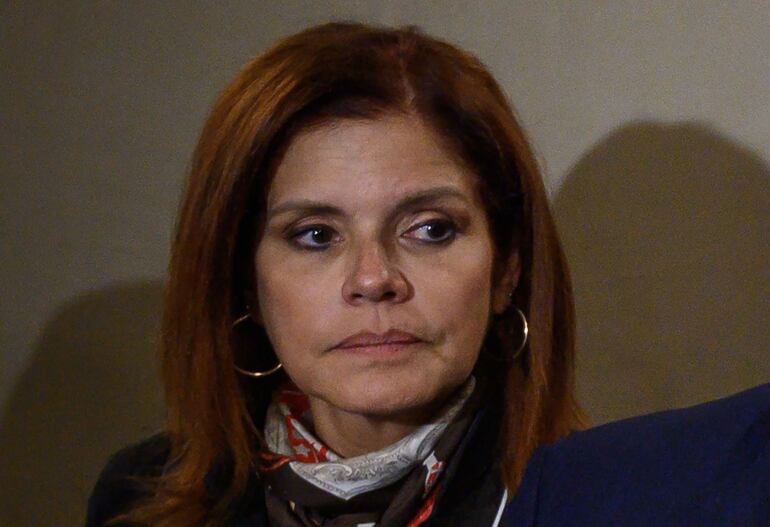 Mercedes Aráoz fue designada como presidenta de Perú por el Congreso, que fue disuelto por el presidente Vizcarra.