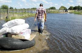 las-aguas-que-inundaron-el-chaco-bajan-lentamente-sin-embargo-las-perdidas-que-dejaran-tras-su-paso-son-enormes--204040000000-405156.jpg