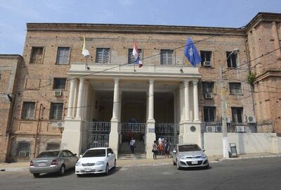 /pf/resources/images/abc-placeholder.png?d=2411