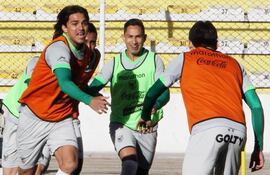 marcelo-martins-retorno-a-la-seleccion-boliviana-tras-el-cambio-de-tecnico-hoyos-por-baldivieso-efe-230255000000-1495432.jpg