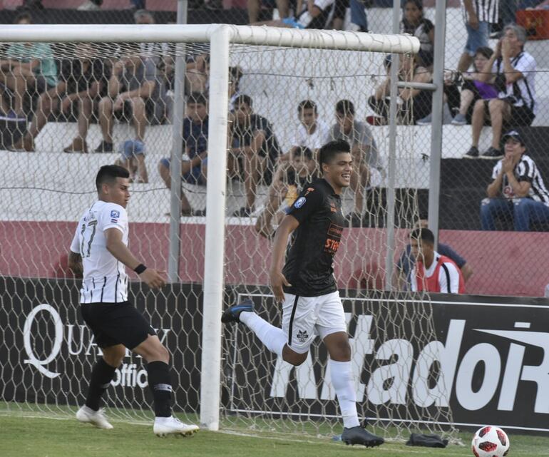 Meza descontó para General Díaz desde el punto penal.