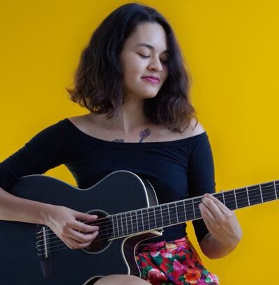 La cantautora Lucero Sarambi es una de las artistas que formarán parte del festival “Para florecer”, que se realizará en el centro.