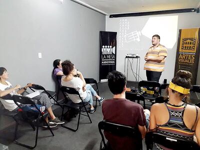 González ahora regresa a culminar su carrera y enseñar. Consiguió también una beca del Fondec para este último año de facultad.