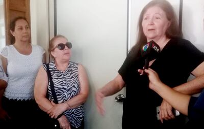 Patricia Alfonso (tía), Carmen Romero (abuela paterna) y Rosa Ángulo de Talavera (abuela materna) estuvieron ayer en Tribunales para acompañar la querella contra médicos del Migone.