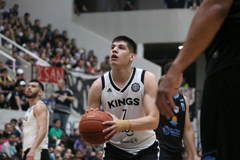 Olimpia Kings es el campeón del Torneo Apertura de Basquetbol.