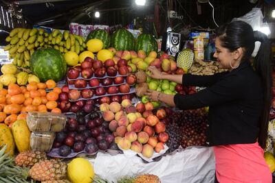El Mercado Central de Abasto alberga hace 38 años a muchos padres de familia que a diario llegan para ganar el sustento de manera sacrificada.