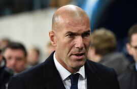 zidane-100422000000-1518953.JPG