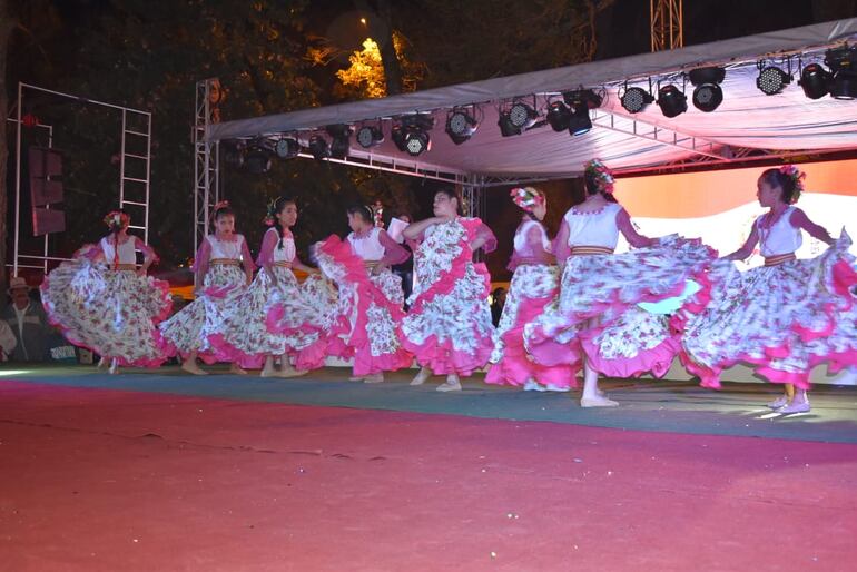 Primer festival gastronómico nacional del trago del Cacique Ñanduvuku y la Chastasca.