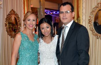 veronica-junto-con-judith-lvarez-y-alcides-farina--204148000000-1450146.jpg