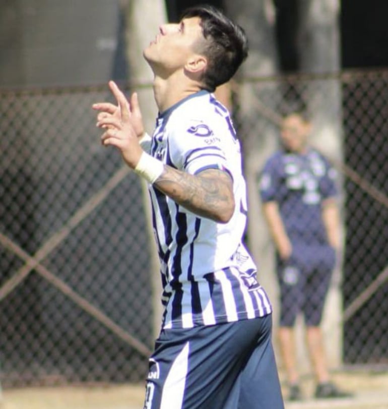 Interesados en Adam Bareiro - Fútbol - ABC Color