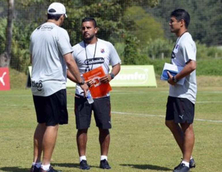 Aldo Bobadilla, José Caballero, Carlos Villagra, Independiente Medellín, Colombia, DIM.