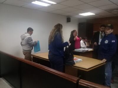 Cándido Ulises Zelaya Flores (i), condenado por homicidio doloso.