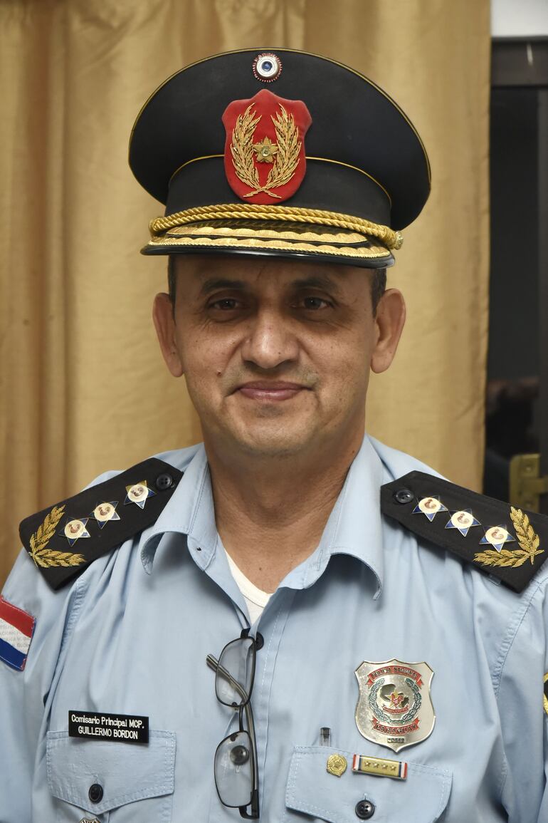 Crio. Principal Guillermo Bordón.